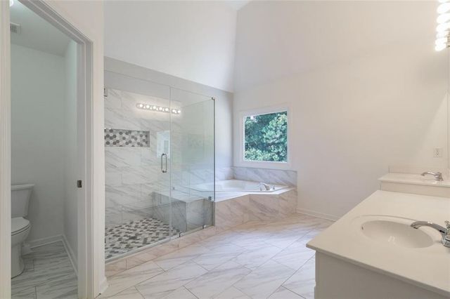2415 Summit Oaks Court, Lawrenceville, GA 30043