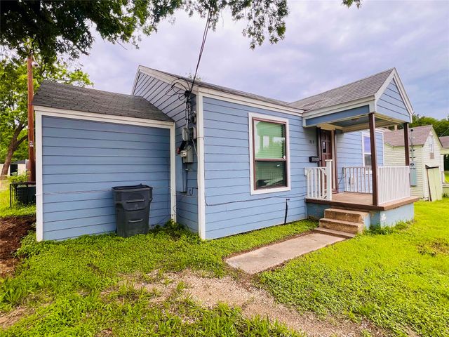 1919 E Ledbetter Drive, Dallas, TX 75216