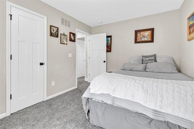 19600 E 11th Terrace N, Independence, MO 64056