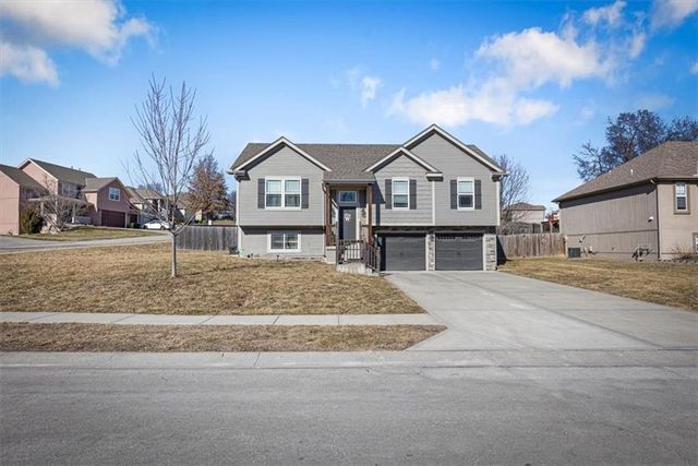 19600 E 11th Terrace N, Independence, MO 64056