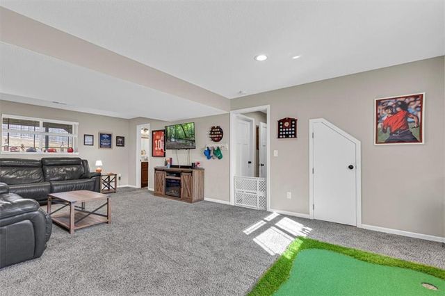 19600 E 11th Terrace N, Independence, MO 64056