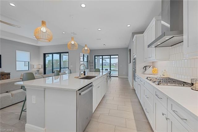 4007 Pegasus WAY, Naples, FL 34120