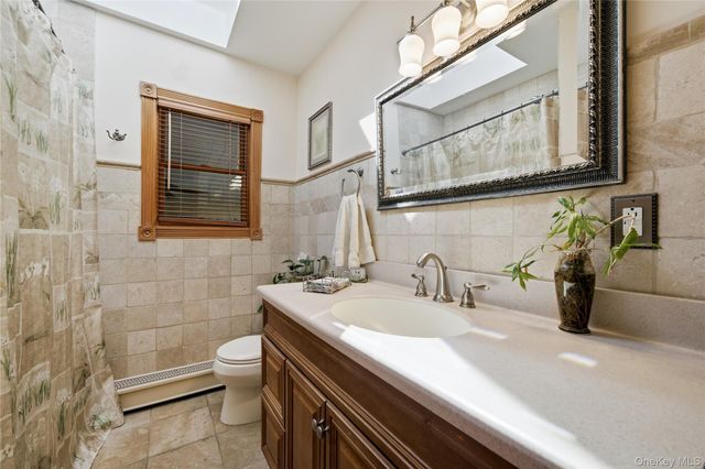 332 1st Avenue, Massapequa Park, NY 11762