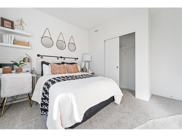 1984 Sorghum Way, Johnstown, CO 80534