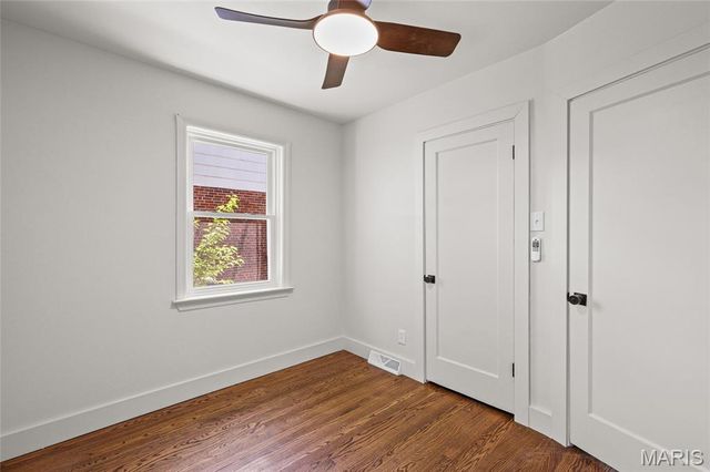 580 S New Florissant Road, Florissant, MO 63031