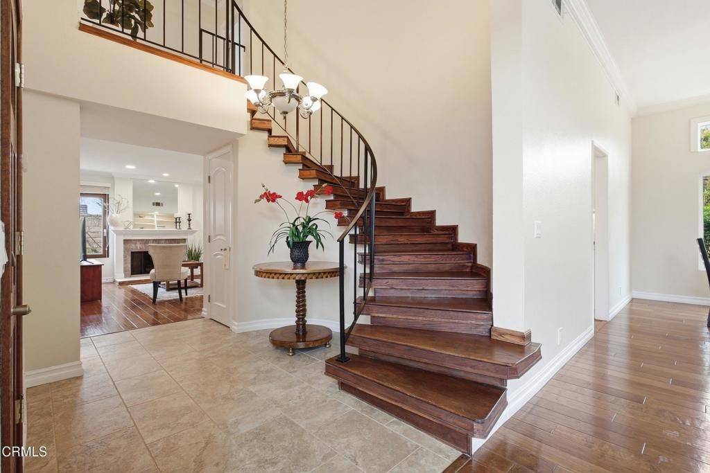 Image 7 of property listing at 6075 Arabian Place, Camarillo, CA 93012