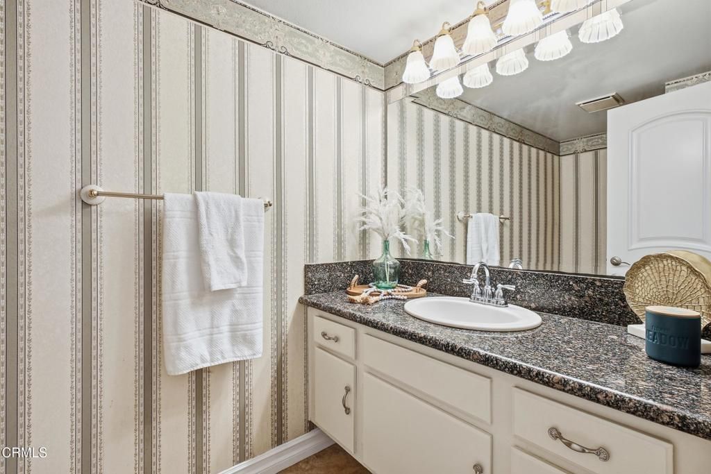 Image 9 of property listing at 6075 Arabian Place, Camarillo, CA 93012