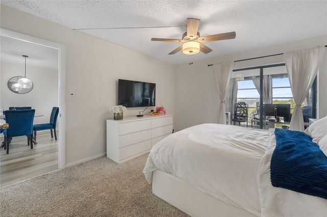 2314 S Cypress Bend Dr 713, Pompano Beach, FL 33069