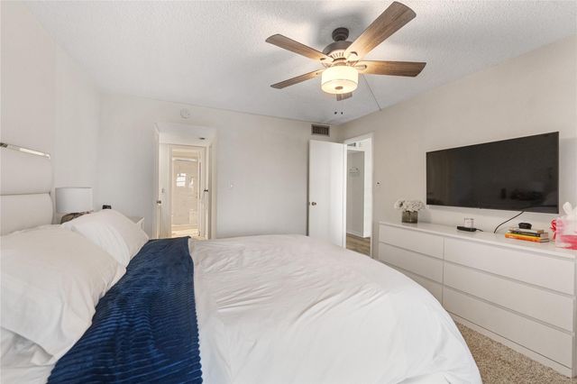 2314 S Cypress Bend Dr 713, Pompano Beach, FL 33069