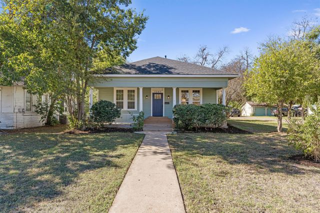 1207 Lexington ST, Taylor, TX 76574