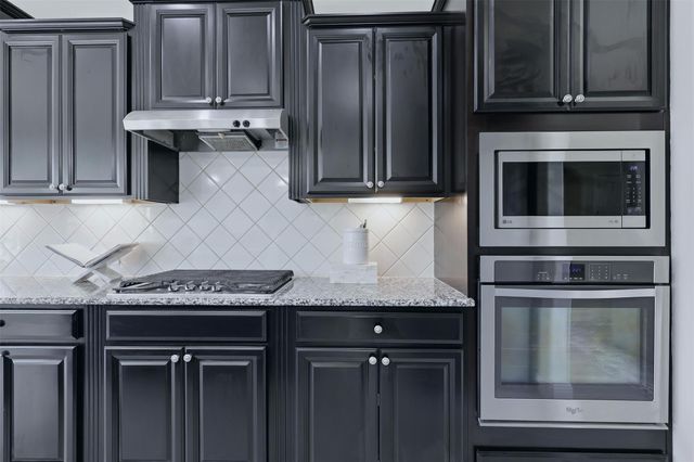 9926 Common Hawker Court, Conroe, TX 77385