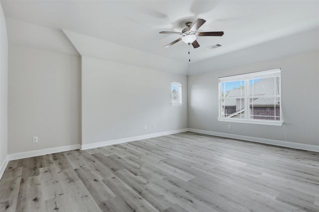 9926 Common Hawker Court, Conroe, TX 77385