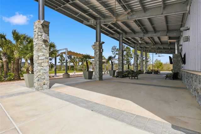 9926 Common Hawker Court, Conroe, TX 77385