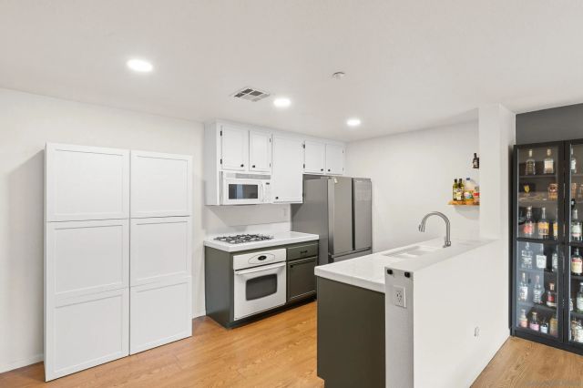 9728 Marilla Dr 805, Lakeside, CA 92040