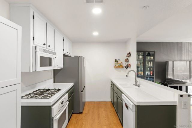 9728 Marilla Dr 805, Lakeside, CA 92040