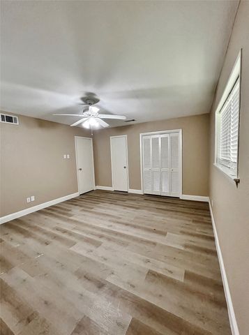 1914 W Northgate Drive, Irving, TX 75062