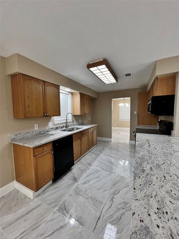 1914 W Northgate Drive, Irving, TX 75062