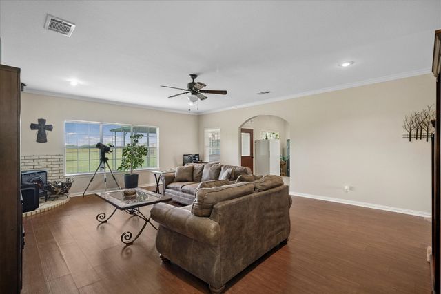 4647 Vz County Road 3416, Wills Point, TX 75169