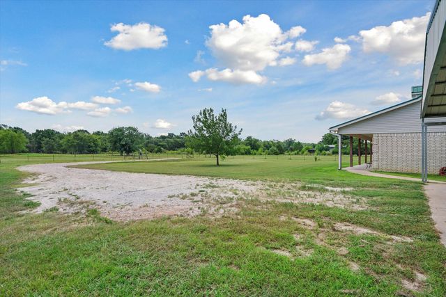 4647 Vz County Road 3416, Wills Point, TX 75169