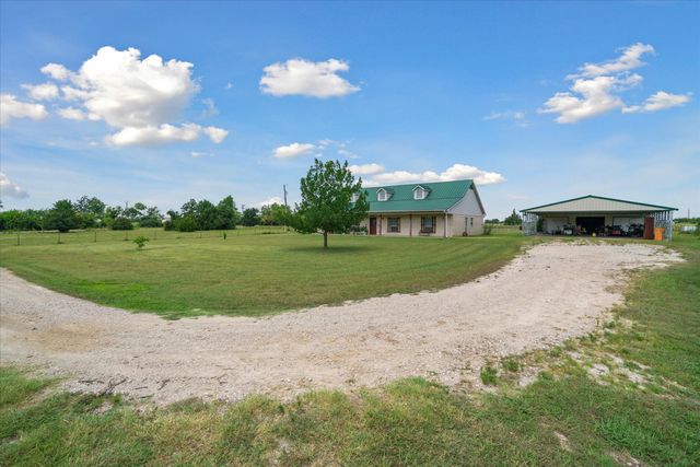 4647 Vz County Road 3416, Wills Point, TX 75169