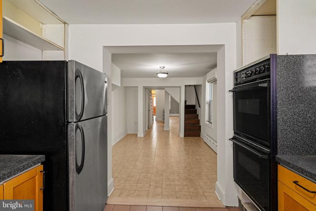 3633 WARREN ST, Philadelphia, PA 19104