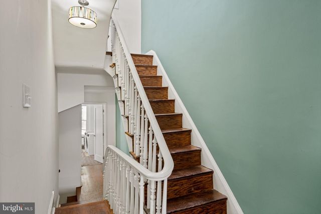 3633 WARREN ST, Philadelphia, PA 19104