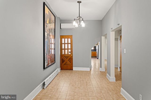 3633 WARREN ST, Philadelphia, PA 19104