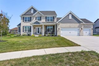 104 Long Pass Court, Lake St Louis, MO 63367