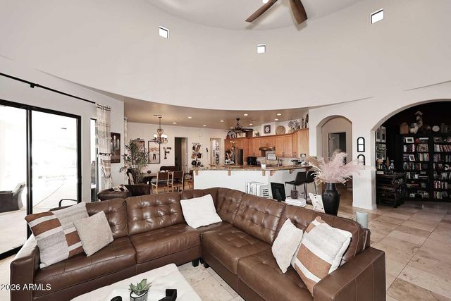 16736 E GLORIA Lane, Scottsdale, AZ 85262