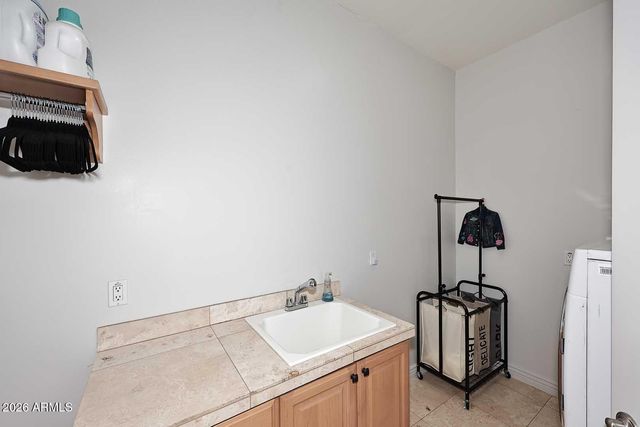 16736 E GLORIA Lane, Scottsdale, AZ 85262