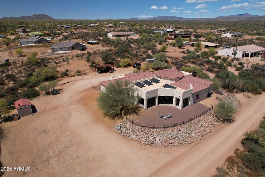 Image 20 of property listing at 16736 E GLORIA Lane, Scottsdale, AZ 85262