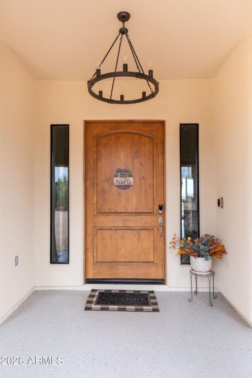 Image 3 of property listing at 16736 E GLORIA Lane, Scottsdale, AZ 85262