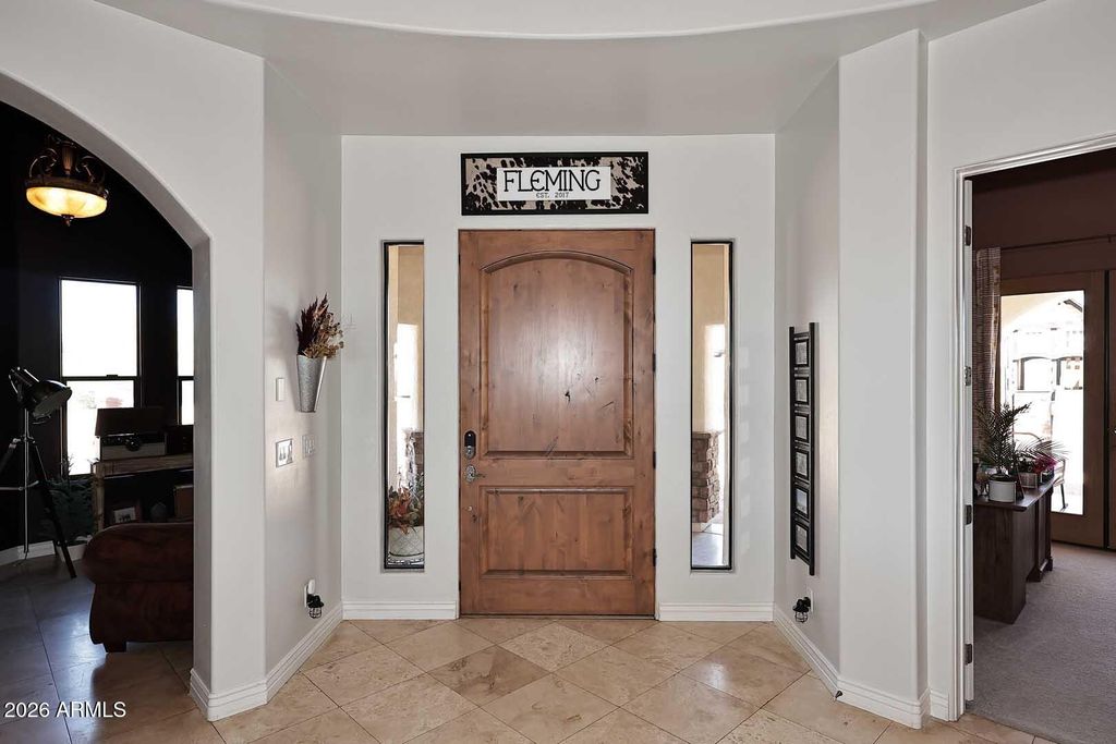 Image 30 of property listing at 16736 E GLORIA Lane, Scottsdale, AZ 85262