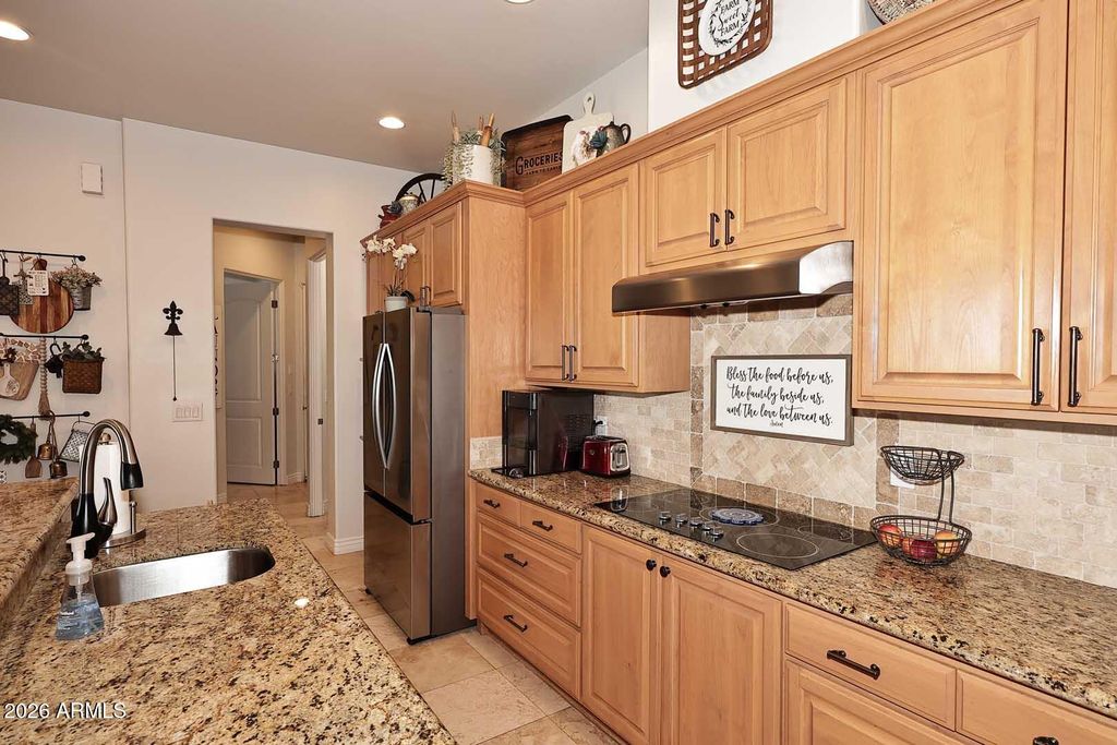 Image 39 of property listing at 16736 E GLORIA Lane, Scottsdale, AZ 85262