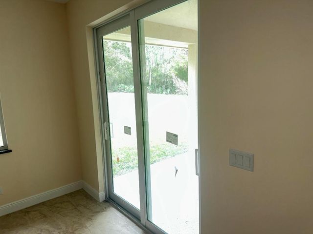 8908 101st Avenue, Vero Beach, FL 32967