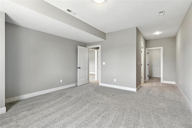 2101 Crooked Creek Drive, Kearney, MO 64060