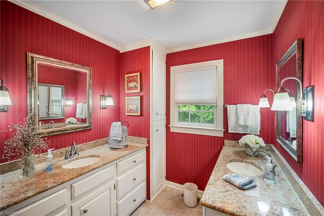 175 Huntington Trail, Lexington, NC 27295