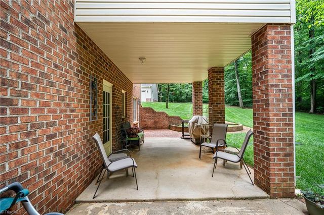 175 Huntington Trail, Lexington, NC 27295