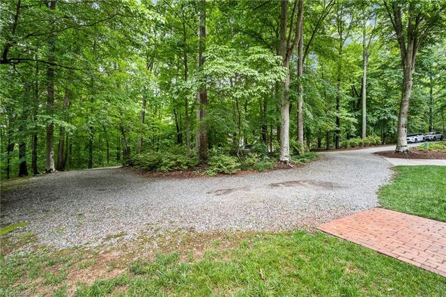 175 Huntington Trail, Lexington, NC 27295