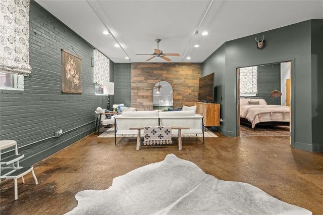 205 Johnson Avenue 231, Carrollton, GA 30117