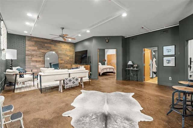 205 Johnson Avenue 231, Carrollton, GA 30117