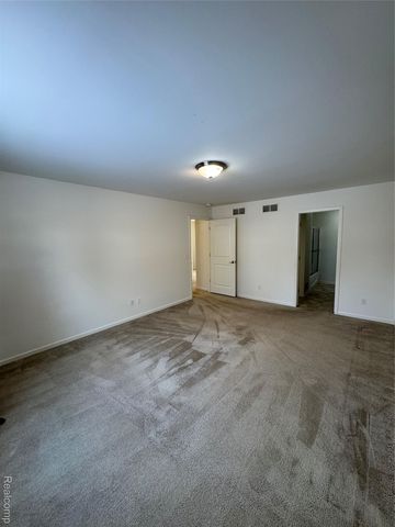 2350 Brigantine, Commerce Charter Township, MI 48382