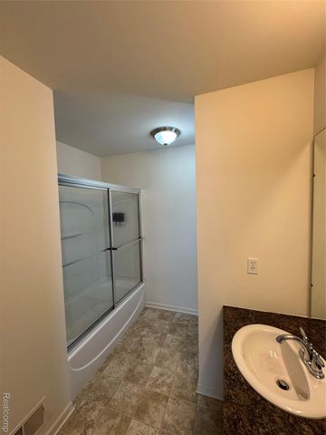 2350 Brigantine, Commerce Charter Township, MI 48382