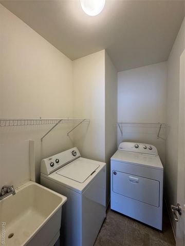 2350 Brigantine, Commerce Charter Township, MI 48382