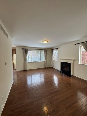 2350 Brigantine, Commerce Charter Township, MI 48382