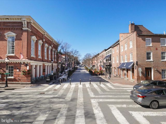 811 GIBBON ST, Alexandria, VA 22314