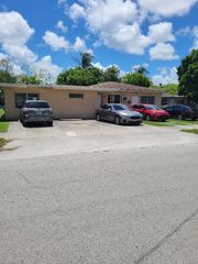 5918 N Wiley Street A-b, Hollywood, FL 33023