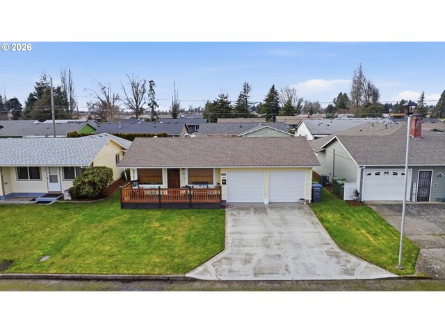 1237 QUINN Rd, Woodburn, OR 97071