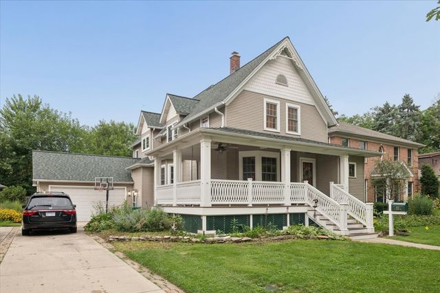 815 N Marion Street, Oak Park, IL 60302
