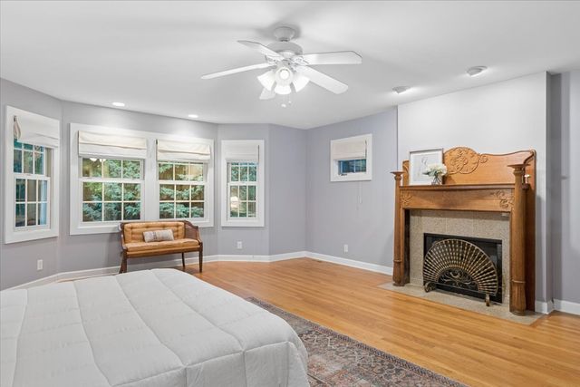 815 N Marion Street, Oak Park, IL 60302